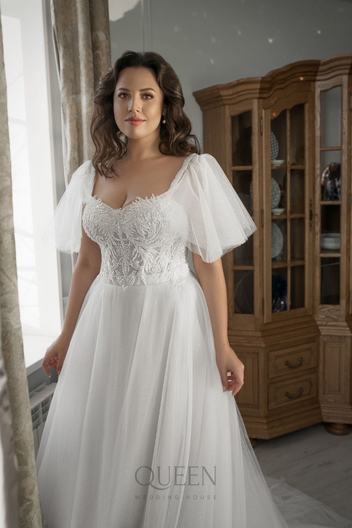 Свадебное платье Аллин Пышное, С рукавами