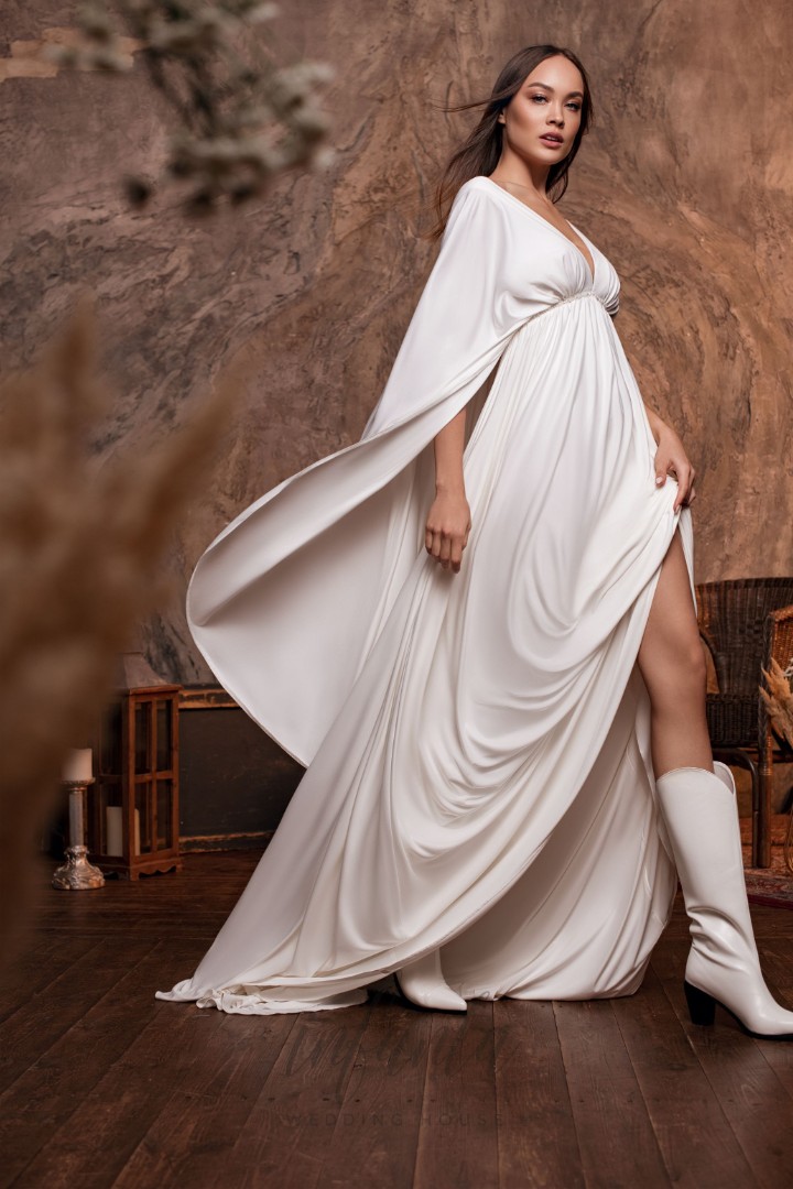 Свадебное платье Бордо Ампир, Для венчания, Закрытые, Легкие, Со шлейфом, Для беременных