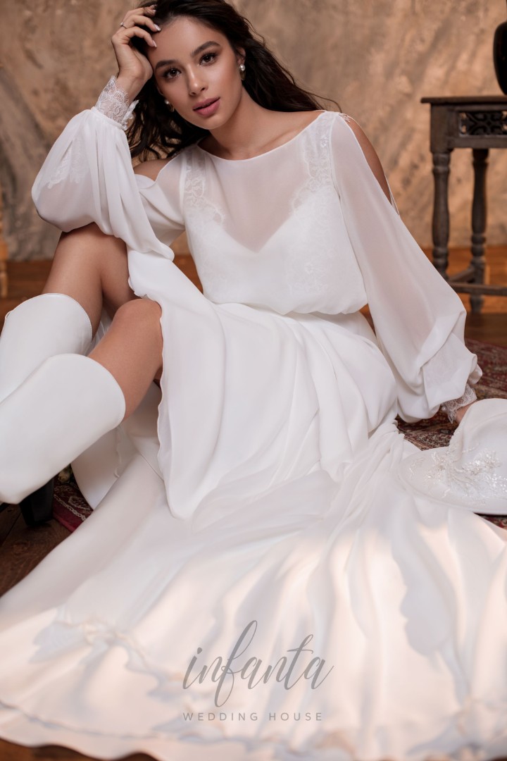 Свадебное платье Пегги А-силуэт, Для венчания, Закрытые, Легкие, Простые, Со шлейфом