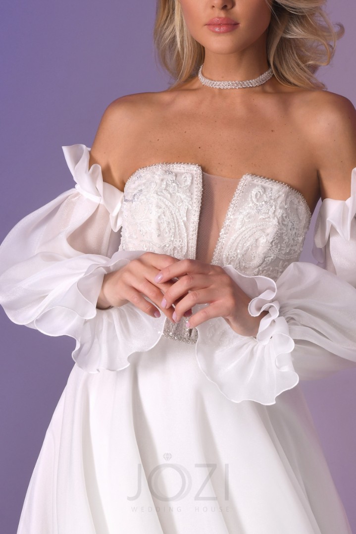 Свадебное платье Асфея А-силуэт, 2022 год, Дорогие, Открытые, С корсетом, С рукавами, Со шлейфом