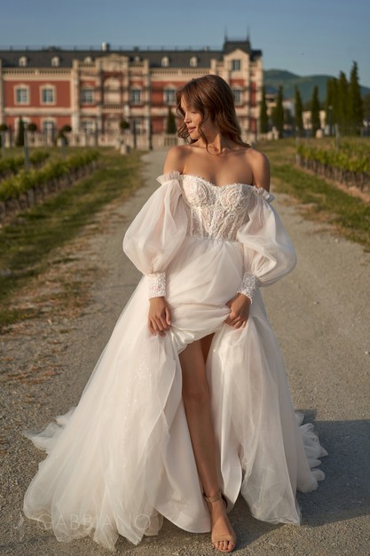 Gabbiano. Свадебное платье Камелия. Коллекция Perfection 